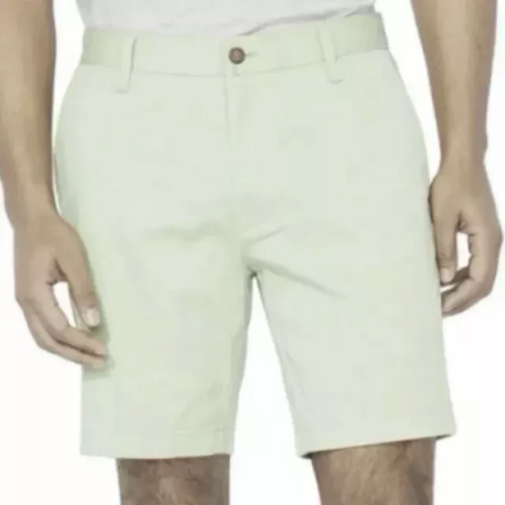 Nautica Men’s Green Solid Chino Shorts Size 42
